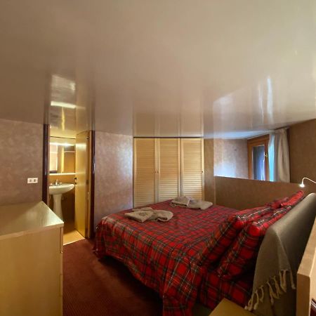 The Nest Alpine Loft Ski-In Ski-Out เบรยล์-แชร์วิเนีย ภายนอก รูปภาพ