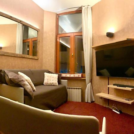 The Nest Alpine Loft Ski-In Ski-Out เบรยล์-แชร์วิเนีย ภายนอก รูปภาพ
