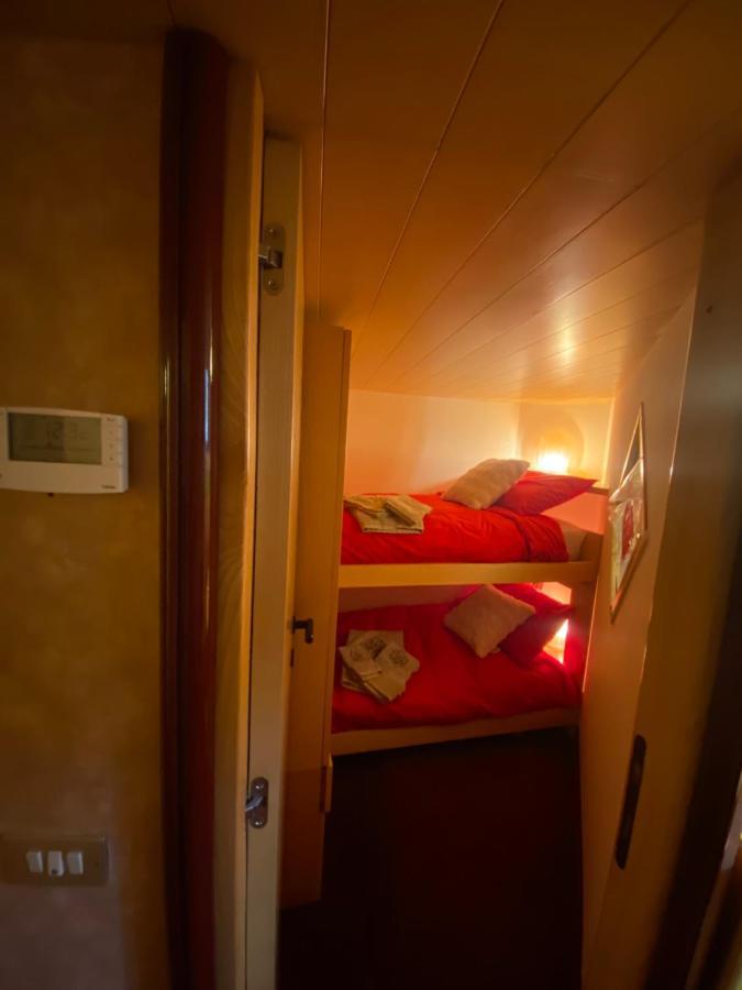 The Nest Alpine Loft Ski-In Ski-Out เบรยล์-แชร์วิเนีย ภายนอก รูปภาพ
